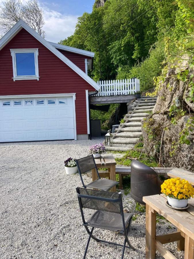 Anneks I Naturskjonne Gitlevag Lyngdal Luaran gambar