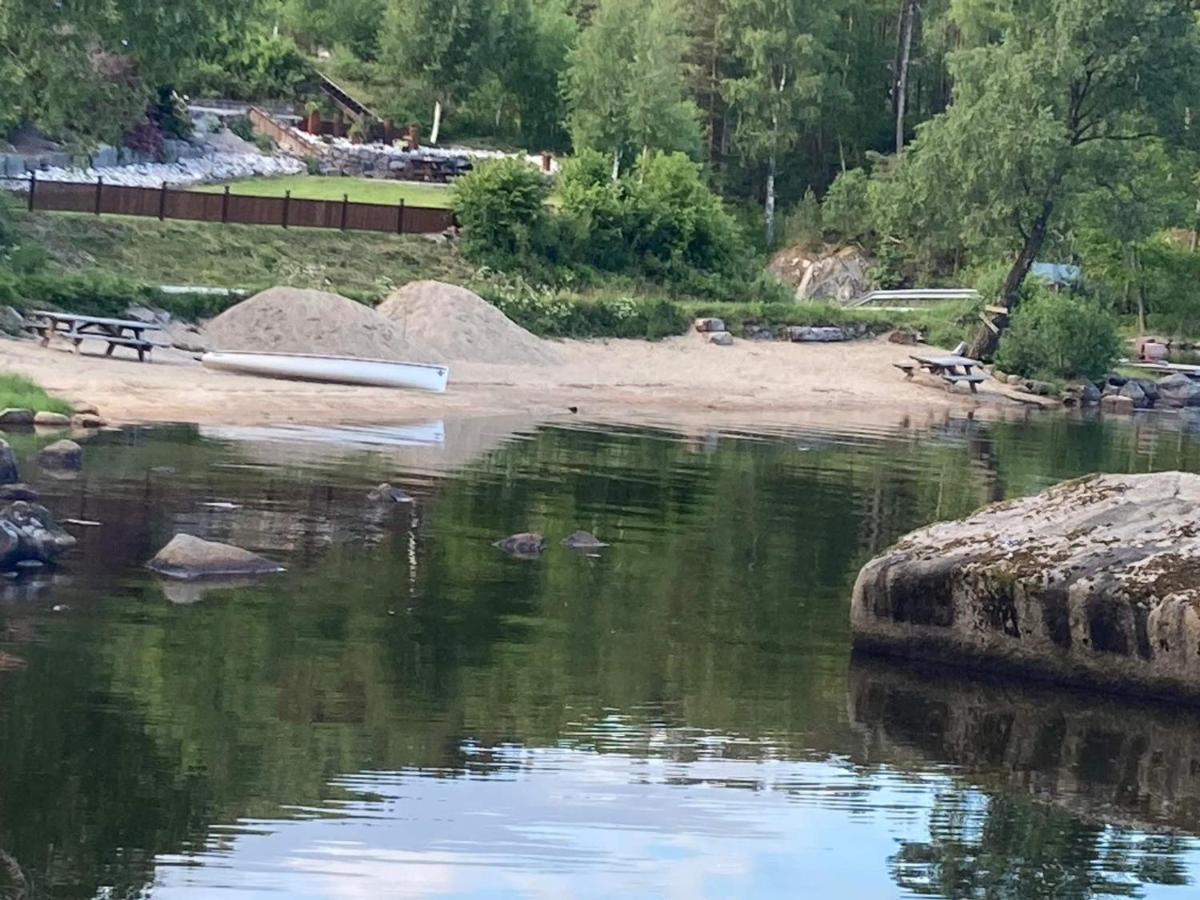 Anneks I Naturskjonne Gitlevag Lyngdal Luaran gambar